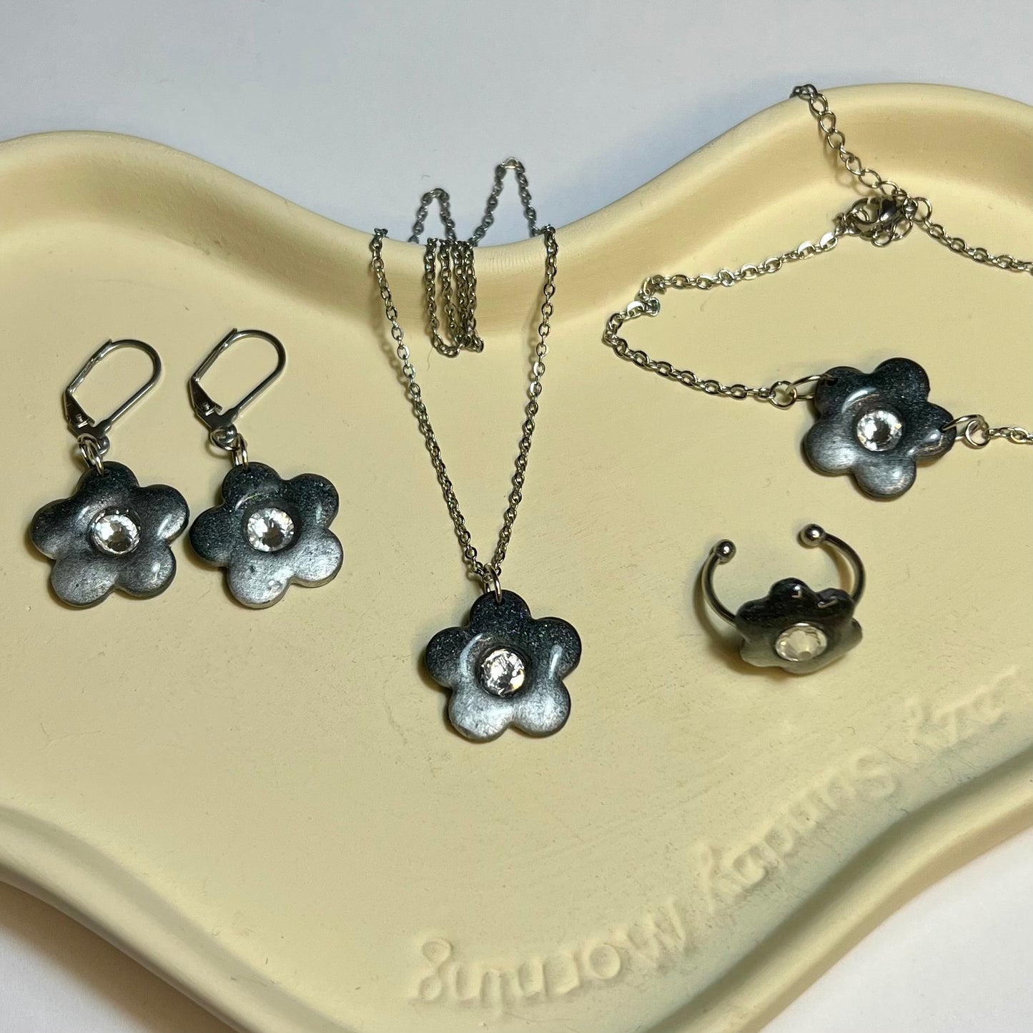 Parure Complète Acier Inoxydable & Pâte Polymère – Collier, Bracelet, Bague & Boucles Assortis | Coffret Cadeau