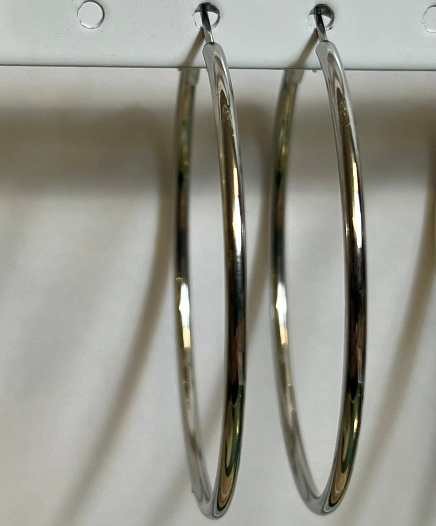 Boucles d’Oreilles en Acier Inoxydable B039 – Doré ou Argenté | Hypoallergéniques et Résistantes à l’Eau