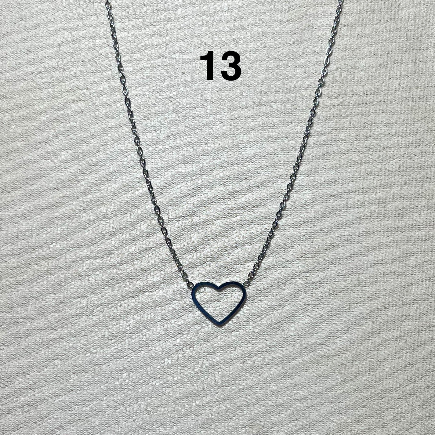 Collier en acier inoxydable N° 13 (42cm+ 5cm) – Ajustable, hypoallergénique et résistants à l’eau