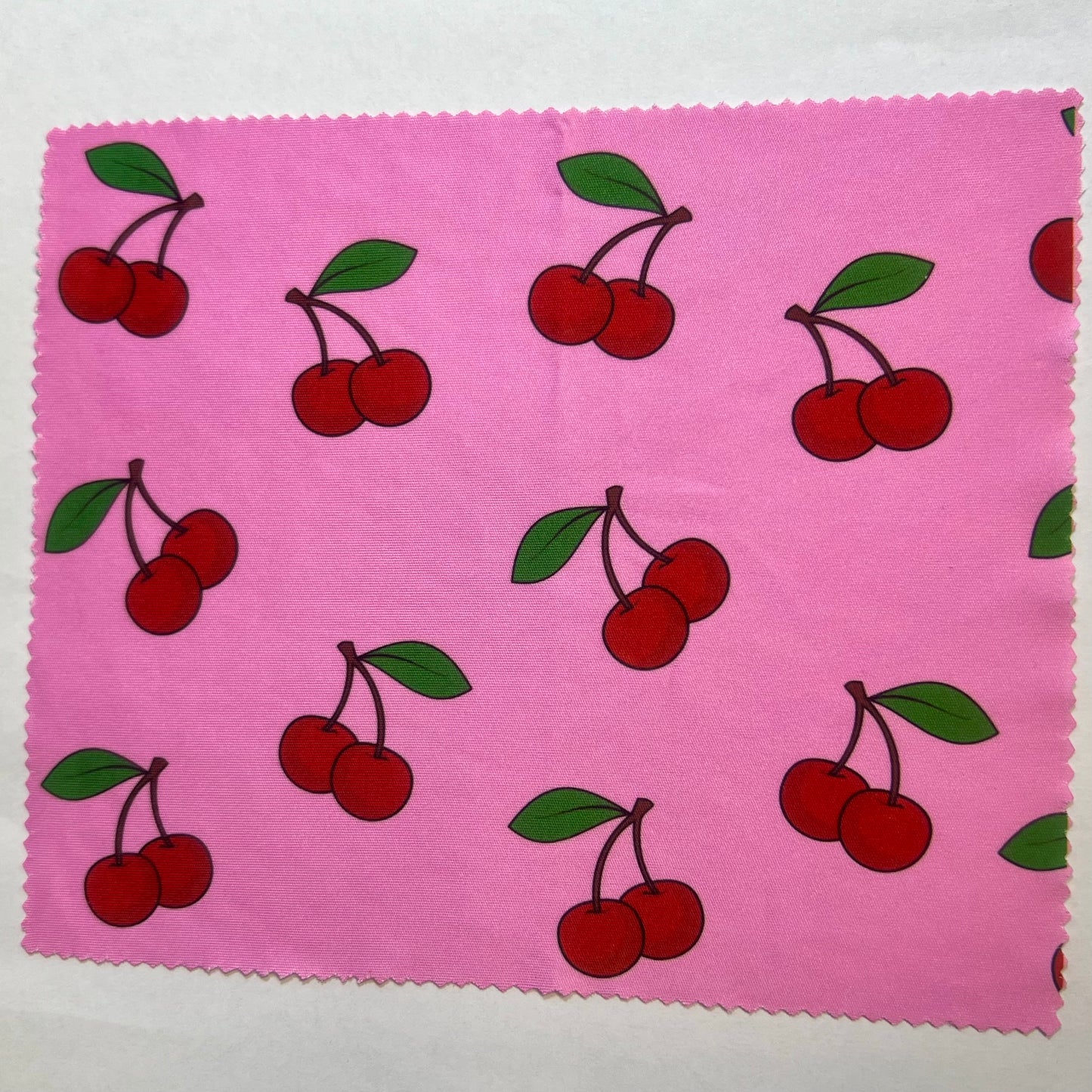 Lingette Microfibre L051 Héros pour Lunettes et Écrans – Chiffon Nettoyant Réutilisable 18x15 cm