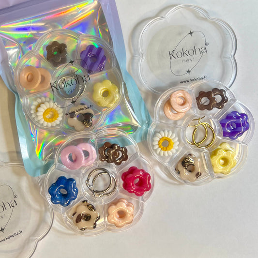 Coffret Boucles d’Oreilles Créoles et Pampilles – Boîte Fleur Acrylique Transparente | Acier Inoxydable
