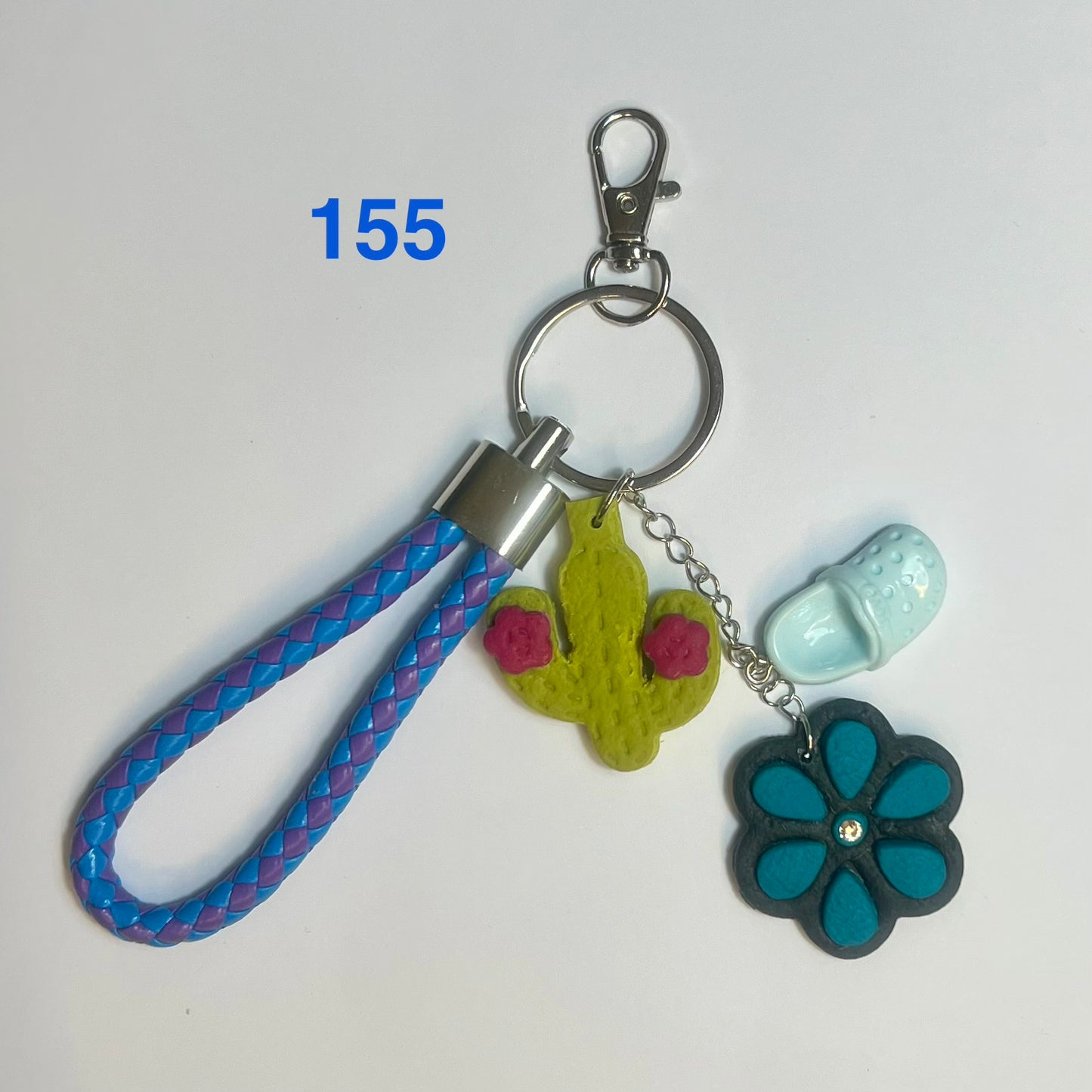 ✨ Bijou de Sac et Porte-Clés Fantaisie – Accessoire Tendance avec Breloques