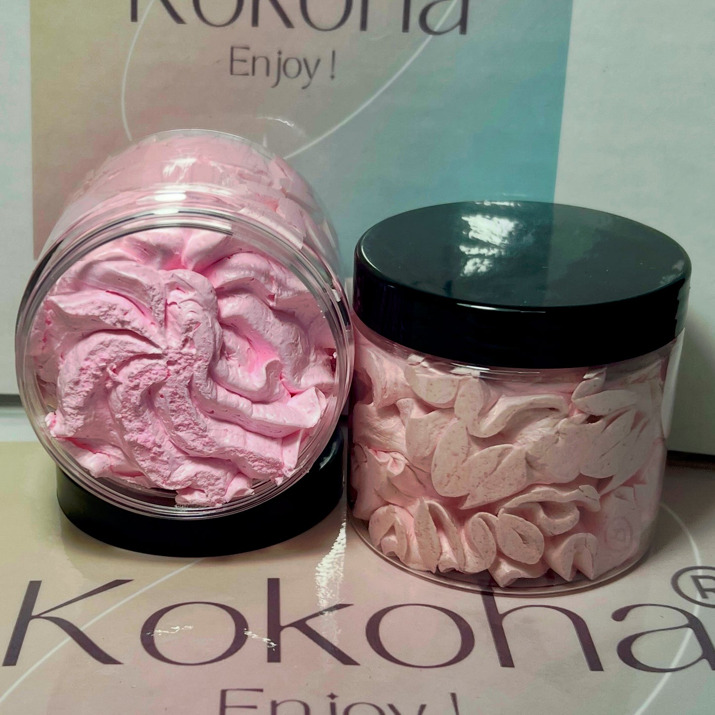 Savon Fouetté Chantilly de Douche – Soin Moussant Gourmand et Hydratant
