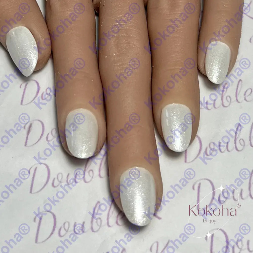 Press On Nails Fast Nails F001 Blanc Nacré Brillant Oval Désign