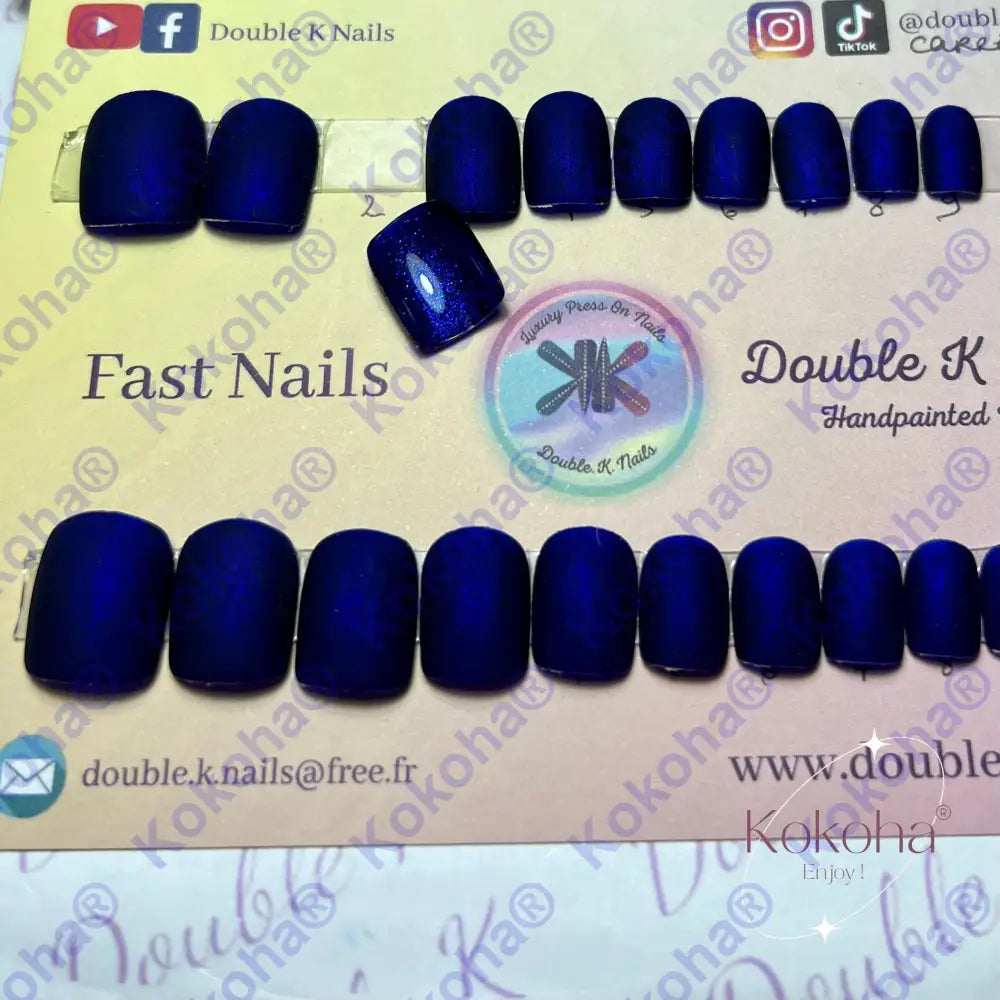 Press On Nails Fast Nails F006 Bleu Nuit Mat Dessous Pailleté